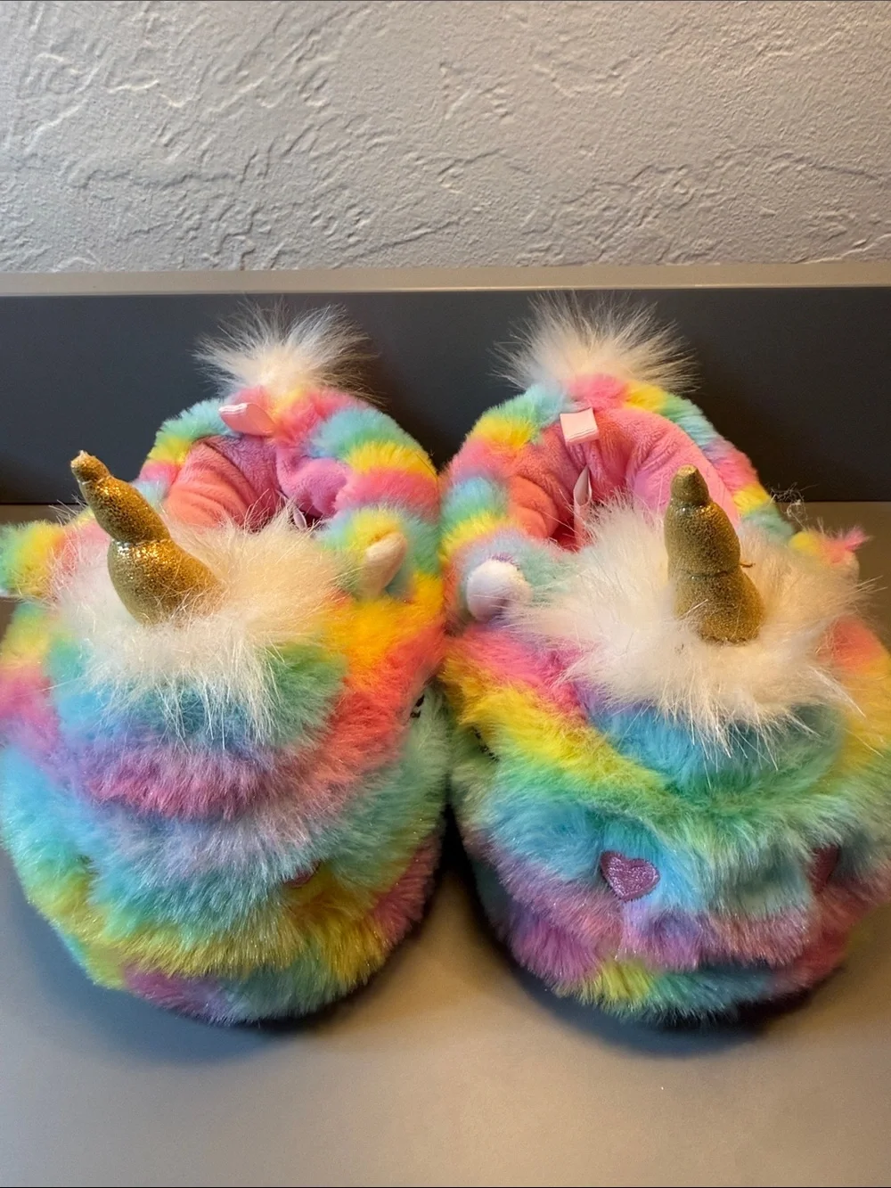 Wonder Nation Girls Rainbow Unicorn Plush Slippers - Multicolor